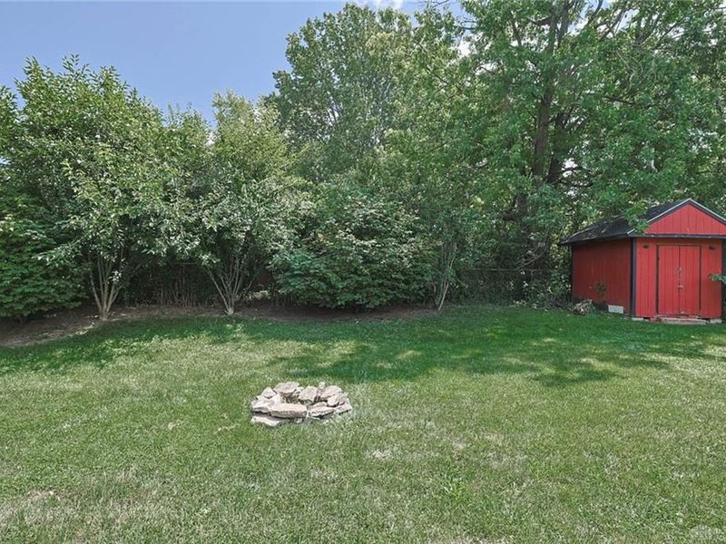 4992 Tilbury Road, Huber Heights, OH 45424 Photo 32