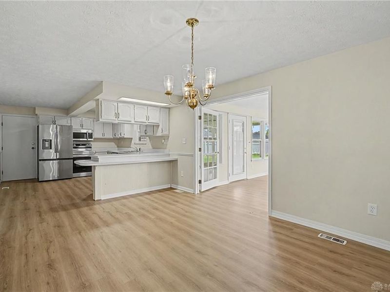 650 W Broadway Street, Tipp City, OH 45371 Photo 16