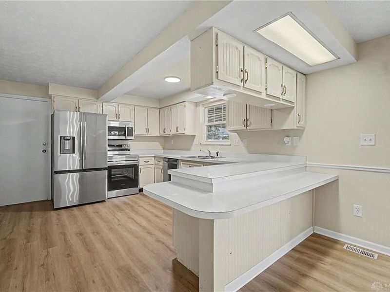 650 W Broadway Street, Tipp City, OH 45371 Photo 18