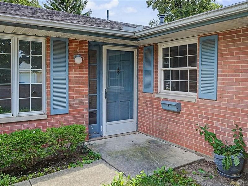 650 W Broadway Street, Tipp City, OH 45371 Photo 6