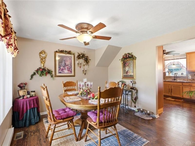 5258 E County Line Road, Urbana, OH 45502 Photo 8