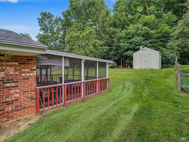 2551 Flowerstone Drive, Miami Township, OH 45449 Photo 28