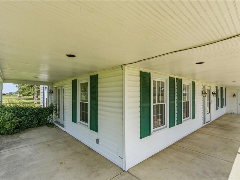 120 Watson Road, London, OH 43140 Photo 4