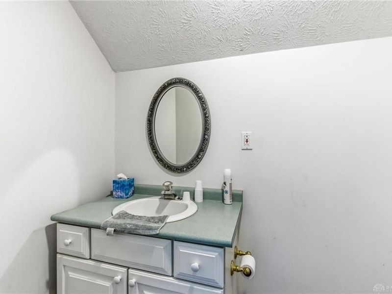 120 Watson Road, London, OH 43140 Photo 49