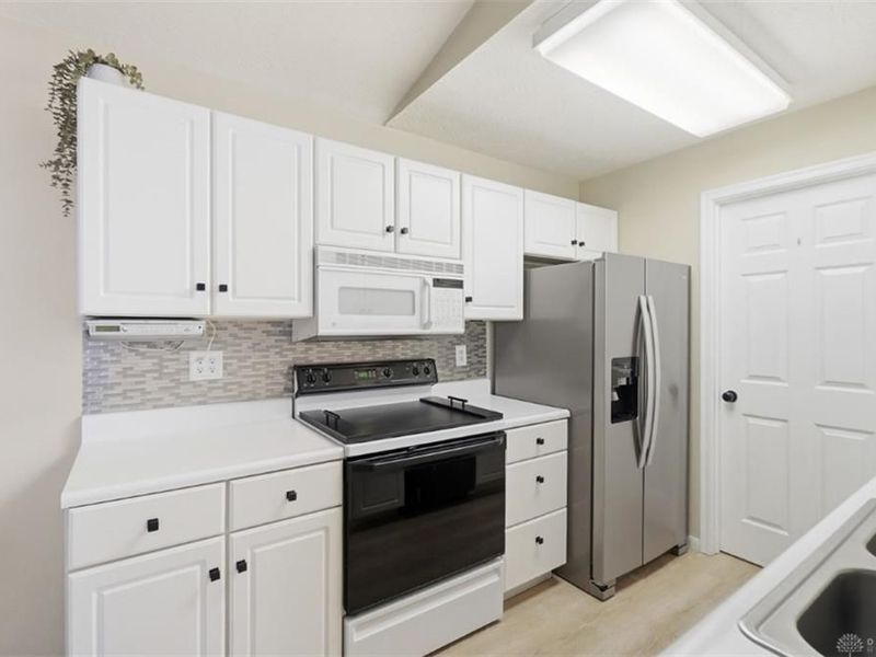4281 Defender Drive, Unit 304, Colerain Township, OH 45252 Photo 21