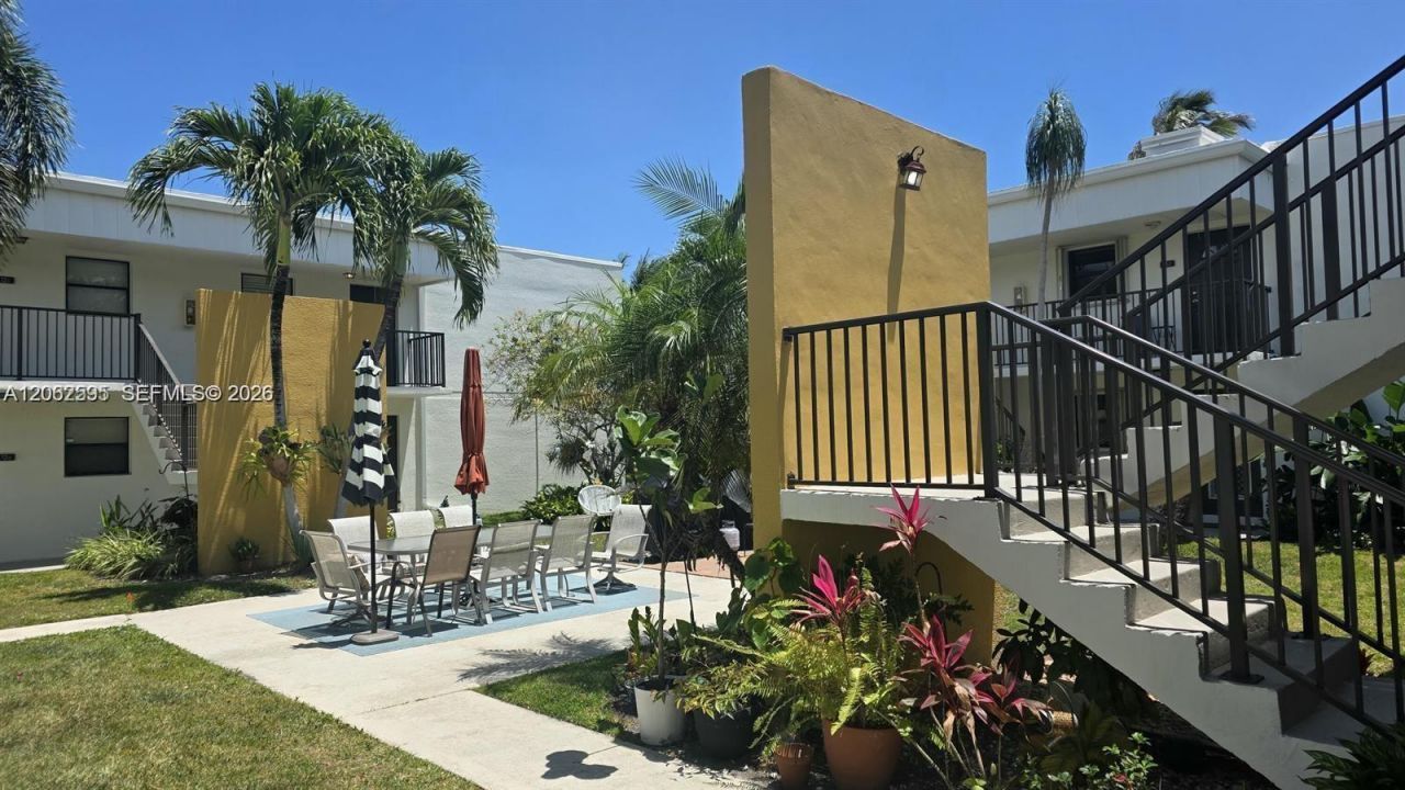 524 Osprey Dr, Unit 10B, Delray Beach, FL 33444 Photo