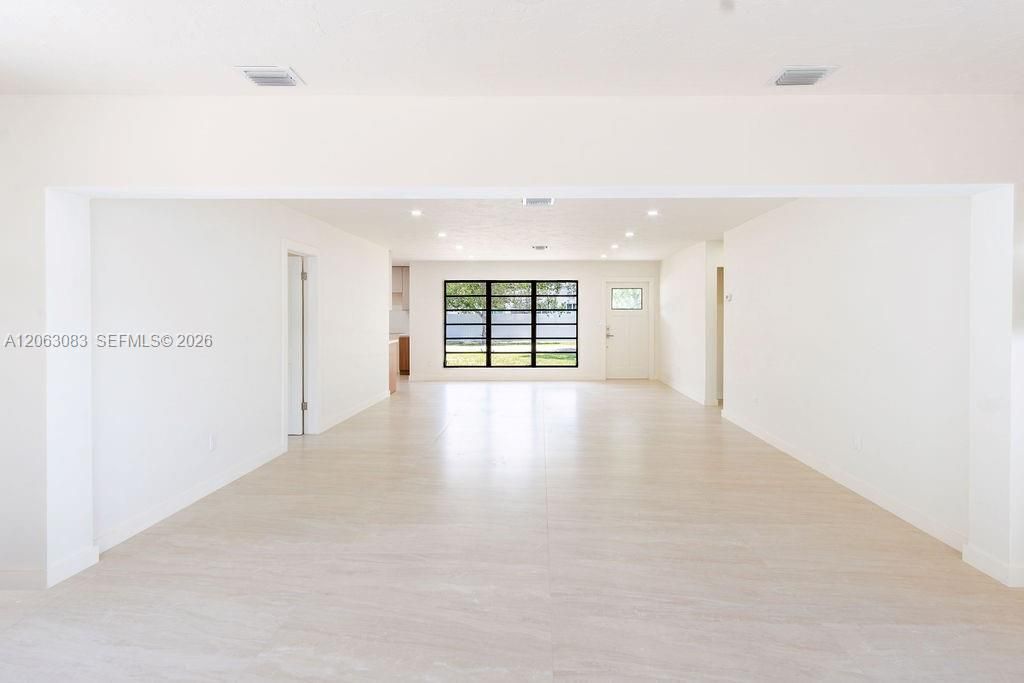 19390 Whispering Pines Rd , Cutler Bay, FL 33157 Photo
