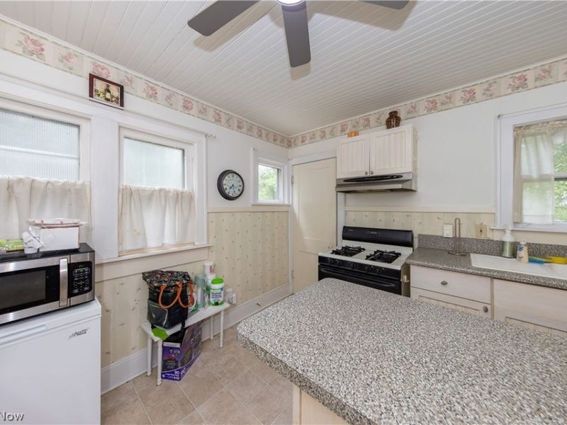 2012 Marlindale Road, Cleveland Heights, OH 44118 Photo 10