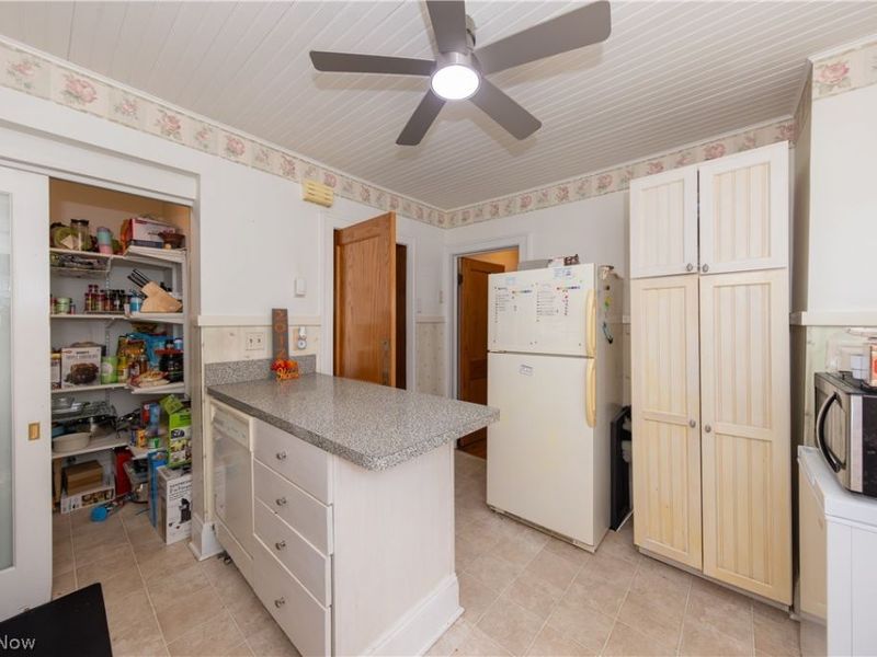 2012 Marlindale Road, Cleveland Heights, OH 44118 Photo 12