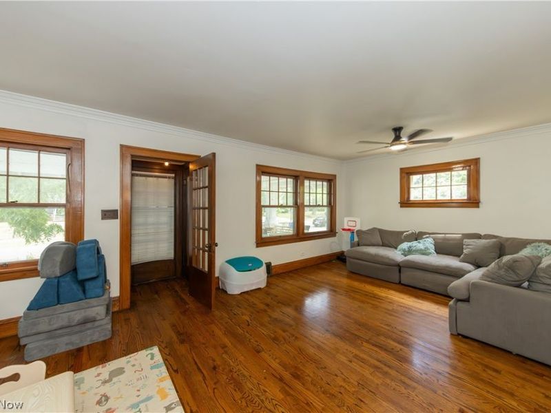 2012 Marlindale Road, Cleveland Heights, OH 44118 Photo 7