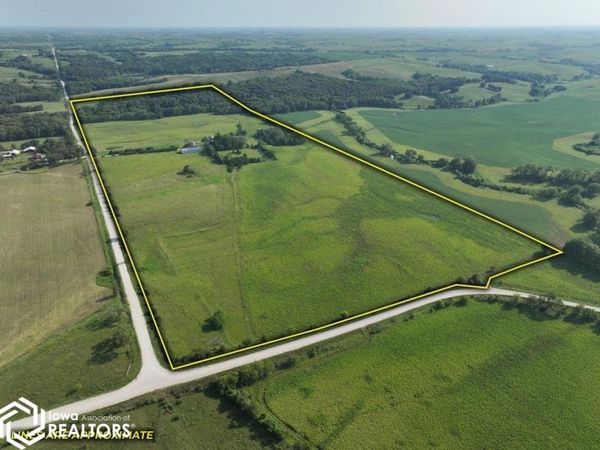 2325 Squirrel Ave, Afton, IA 50830