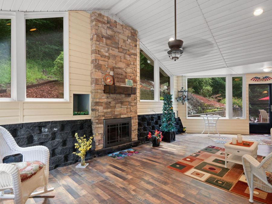 Property Image 38