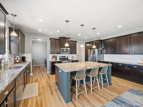 1088 Rosemary Court , Chaska, MN 55318