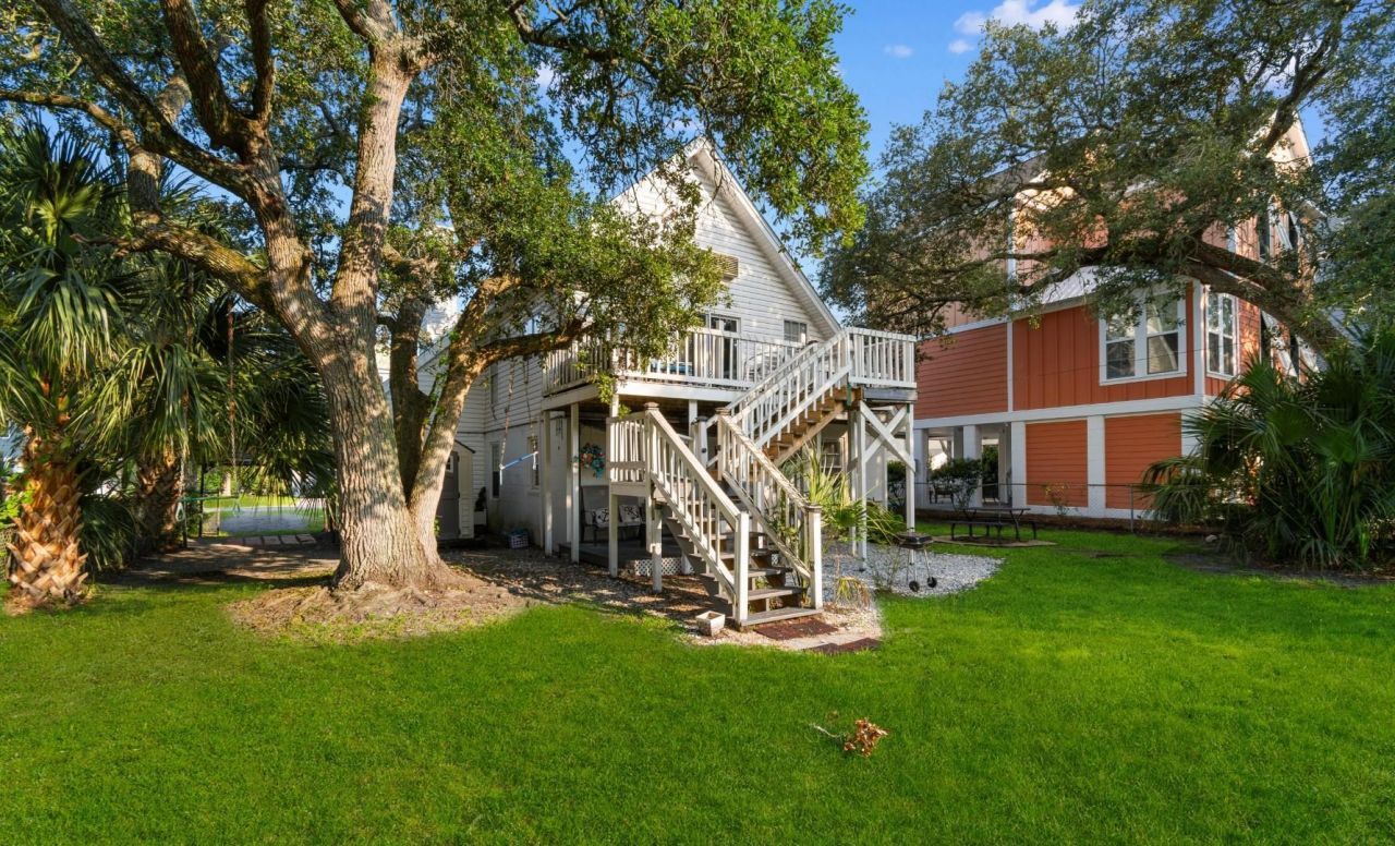 114 Pinewood Dr. N  Photo 41