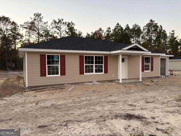 69 Pine Ridge Road, Jesup, GA 31545