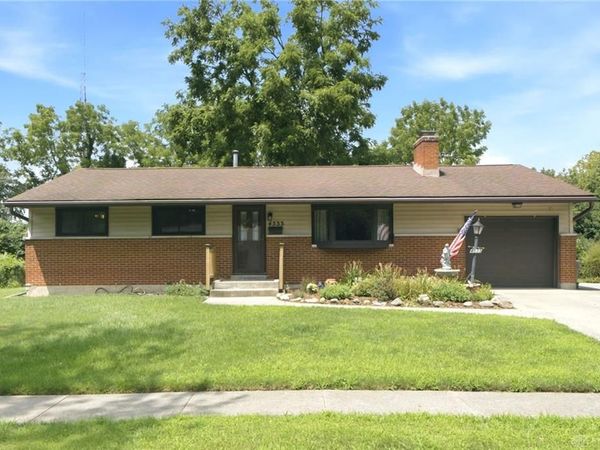 4533 Ridgebury Drive, Kettering, OH 45440