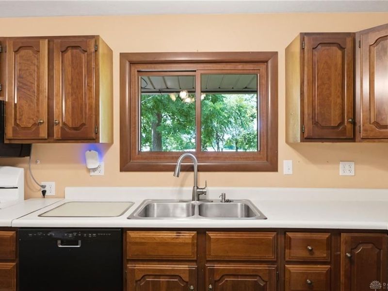 4533 Ridgebury Drive, Kettering, OH 45440 Photo 12
