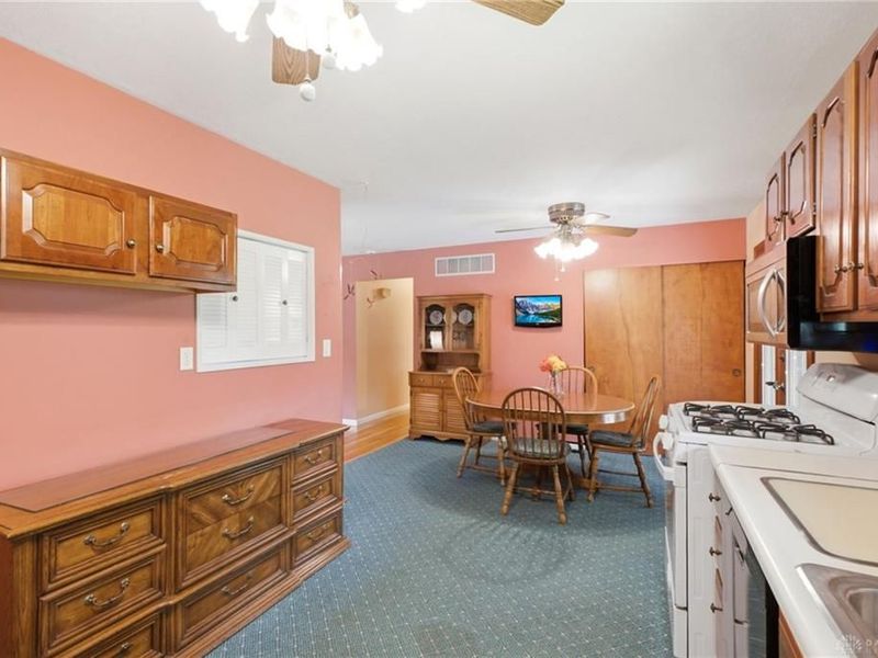 4533 Ridgebury Drive, Kettering, OH 45440 Photo 13