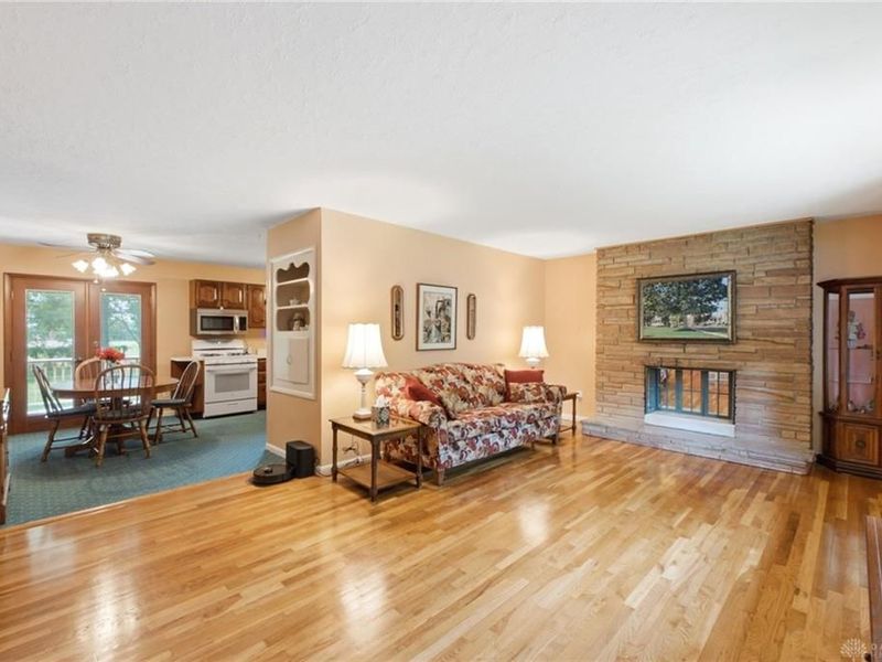 4533 Ridgebury Drive, Kettering, OH 45440 Photo 5