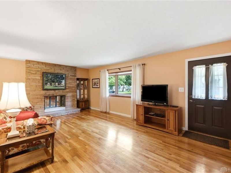 4533 Ridgebury Drive, Kettering, OH 45440 Photo 6