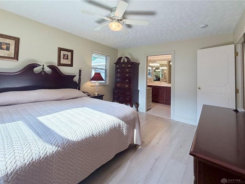 1080 Heathshire Drive, Centerville, OH 45459 Photo 29