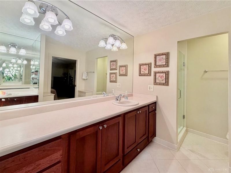 1080 Heathshire Drive, Centerville, OH 45459 Photo 36