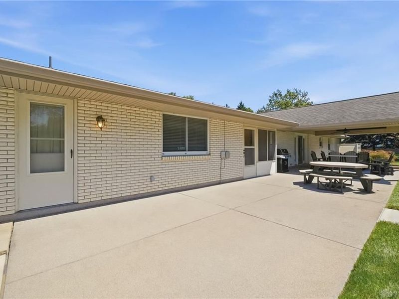 1080 Heathshire Drive, Centerville, OH 45459 Photo 51