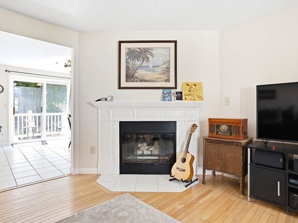 35 Beech Hill Ave, Manchester, NH 03103