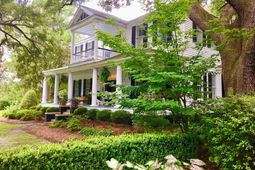 5209 Columbia Road photo 4