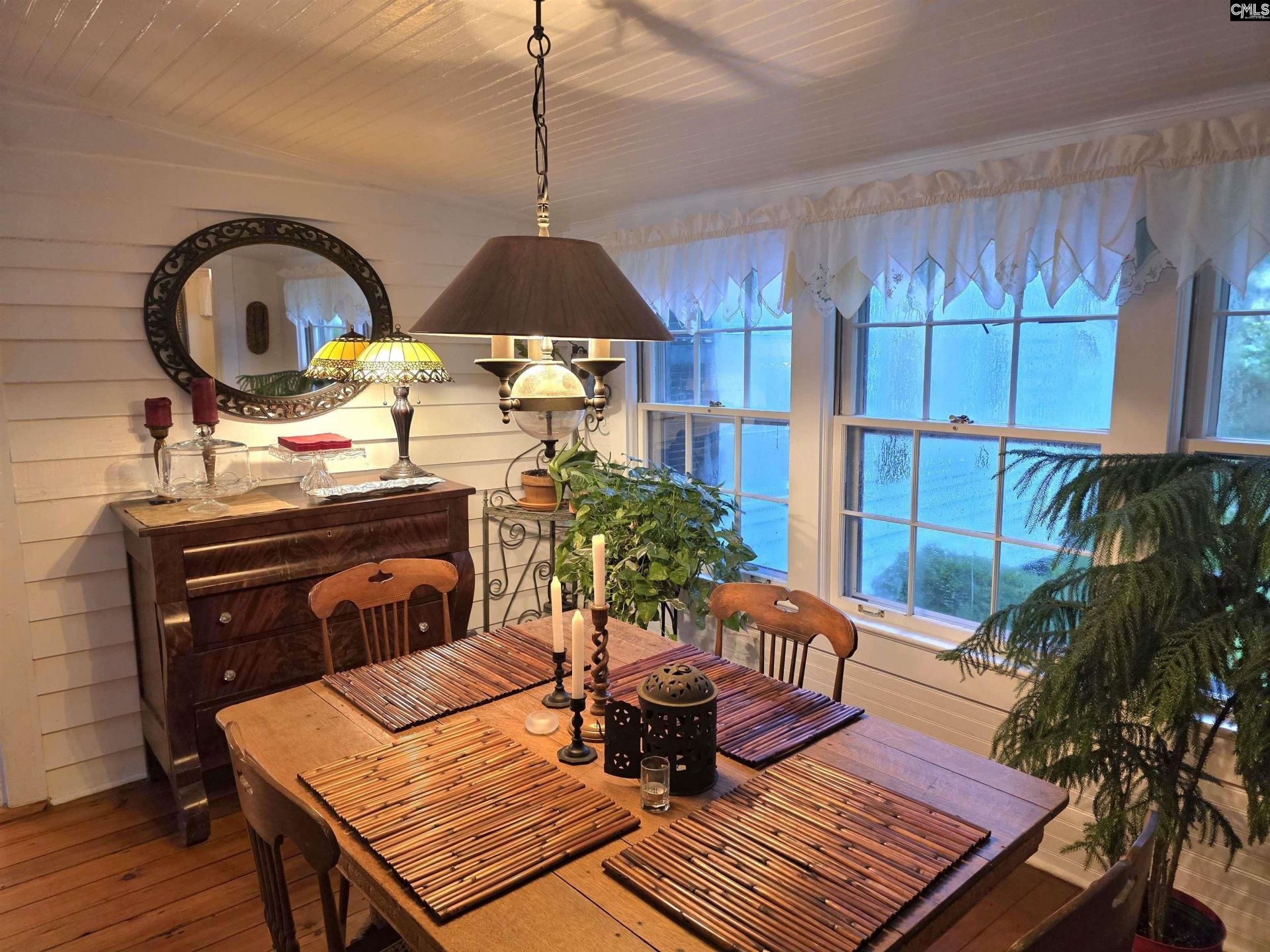 5209 Columbia Road Photo 26