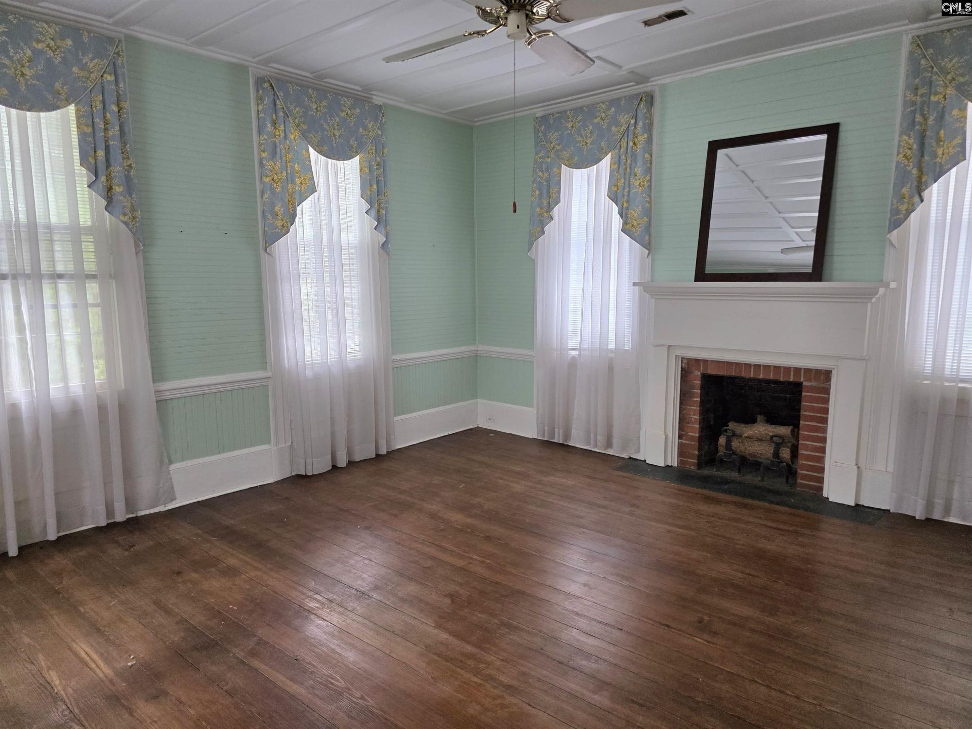 5209 Columbia Road Photo 37