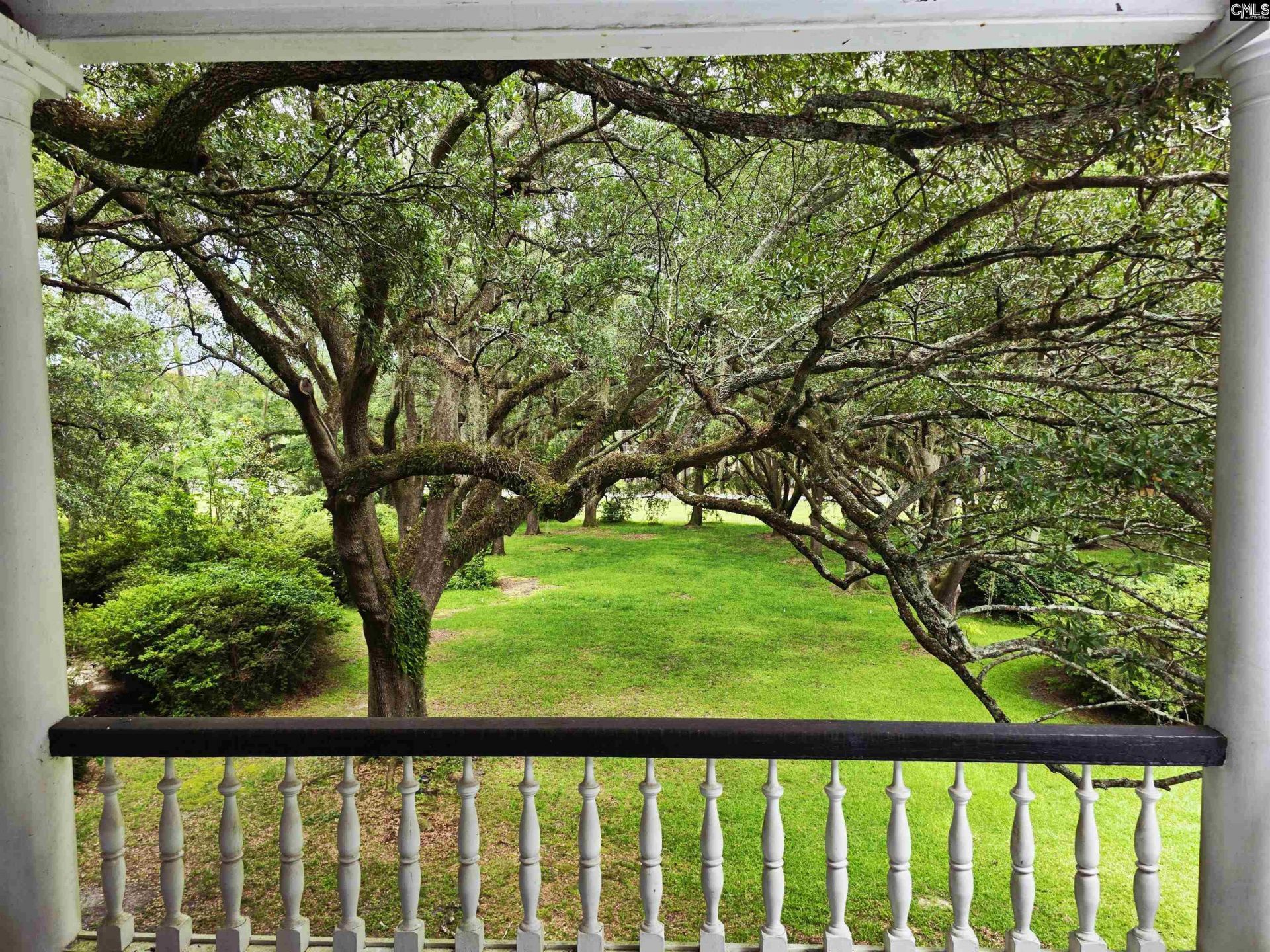 5209 Columbia Road Photo 38
