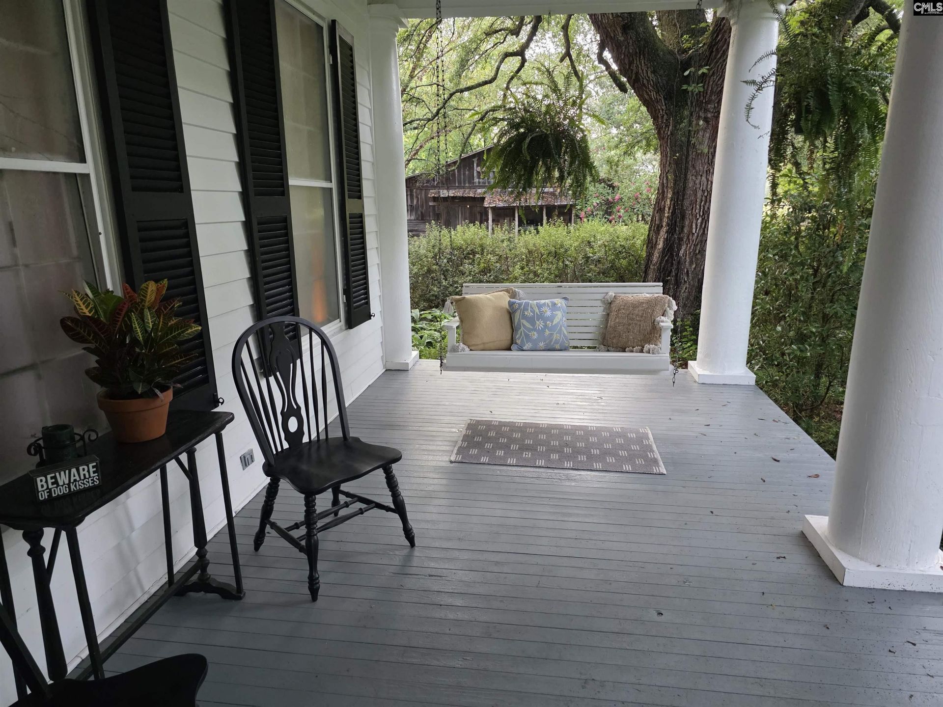 5209 Columbia Road Photo 9