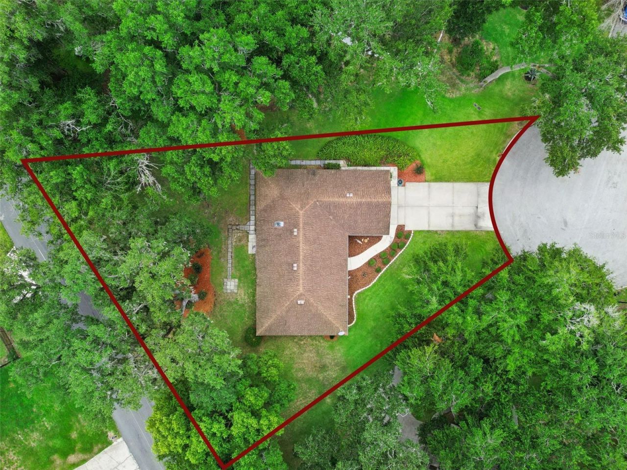 480 Lake Forest Circle, Mount Dora, FL 32757 Photo