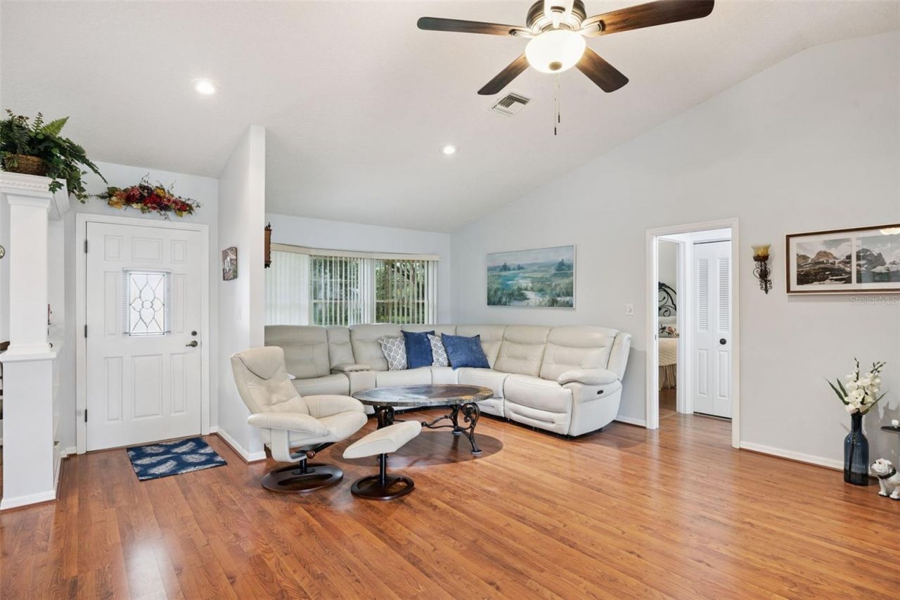 480 Lake Forest Circle, Mount Dora, FL 32757 Photo