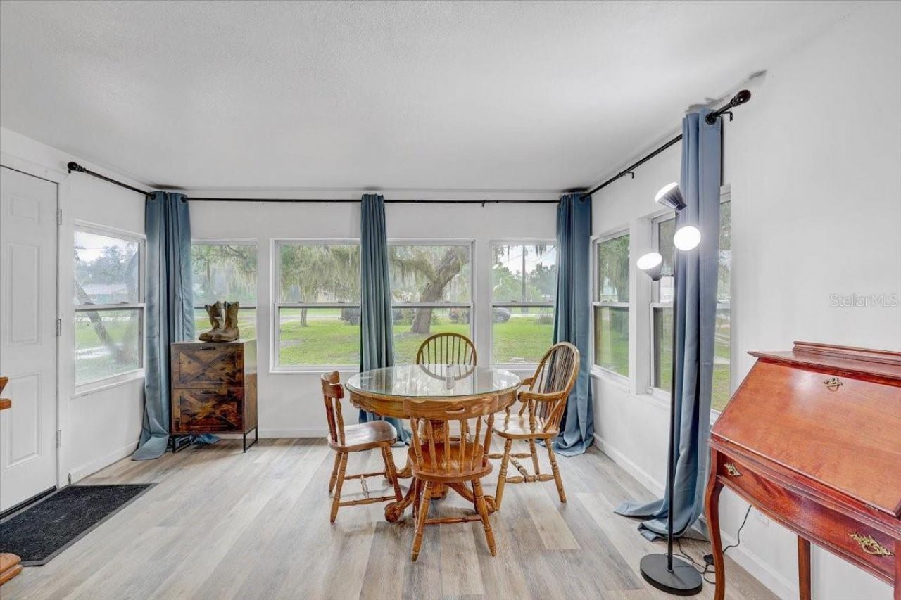 2557 K Ville Avenue, Auburndale, FL 33823 Photo
