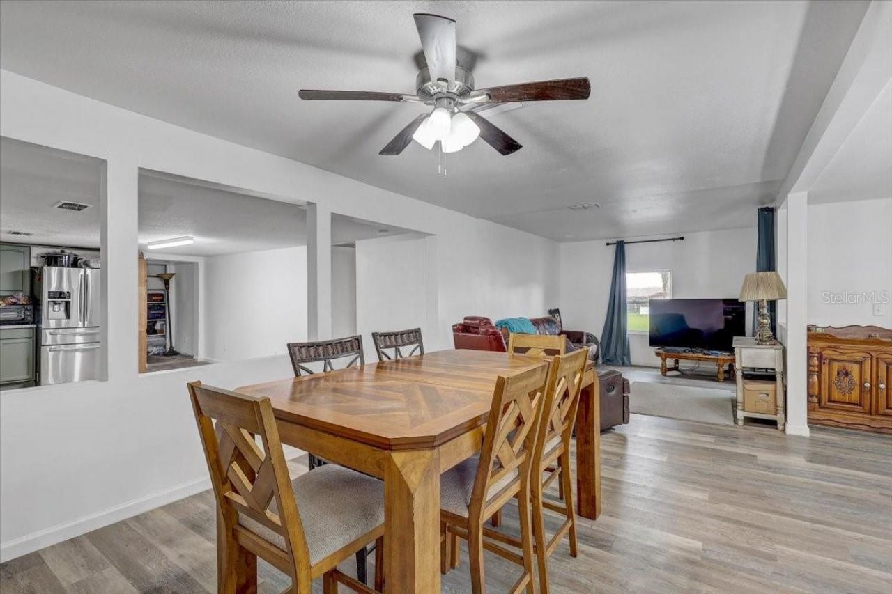 2557 K Ville Avenue, Auburndale, FL 33823 Photo