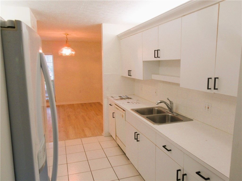 720 Lake Orchid Circle, Unit 108, Vero Beach, FL 32962 Photo