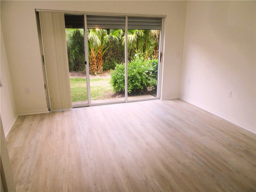 720 Lake Orchid Circle, Unit 108, Vero Beach, FL 32962 Photo