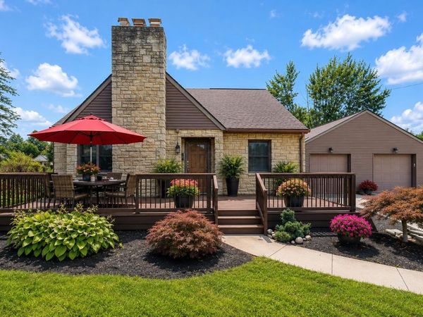 395 N Main Street, Johnstown, OH 43031