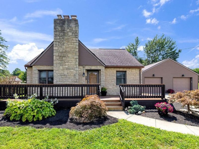 395 N Main Street , Johnstown, OH 43031 Photo 2