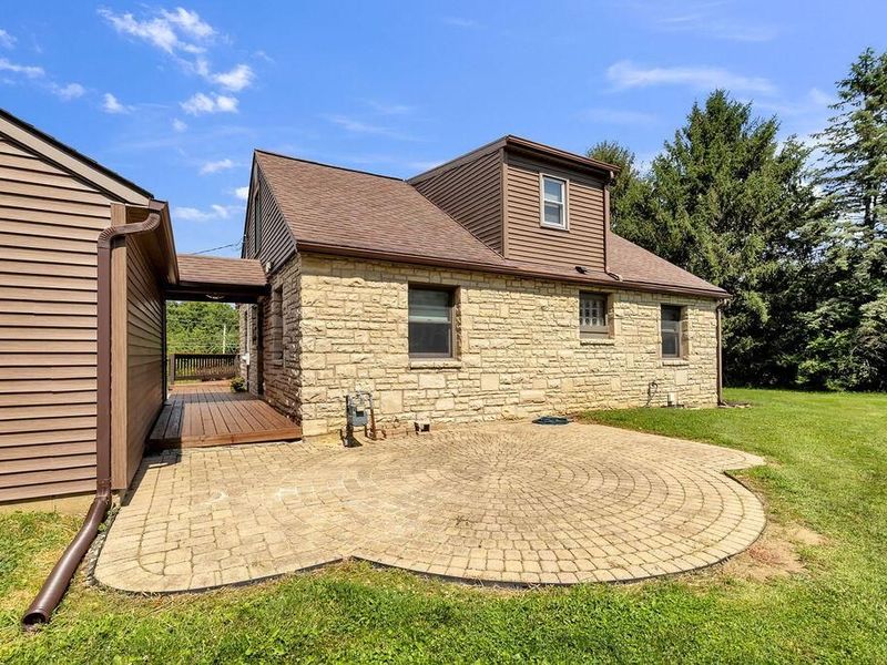 395 N Main Street , Johnstown, OH 43031 Photo 29