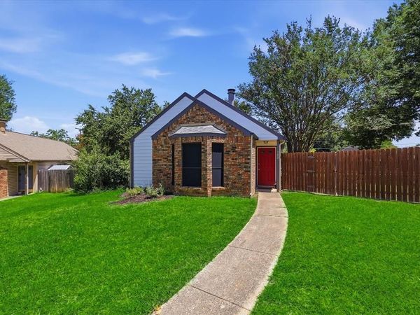 102 Pinyon Lane, Coppell, TX 75019