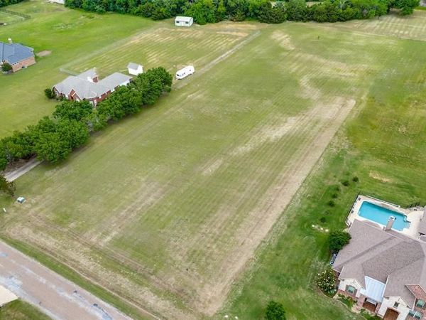 104 Green Meadow Court, Gunter, TX 75058