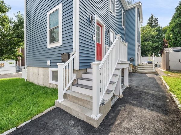30 Pitman Rd, Unit 2, Swampscott, MA 01907