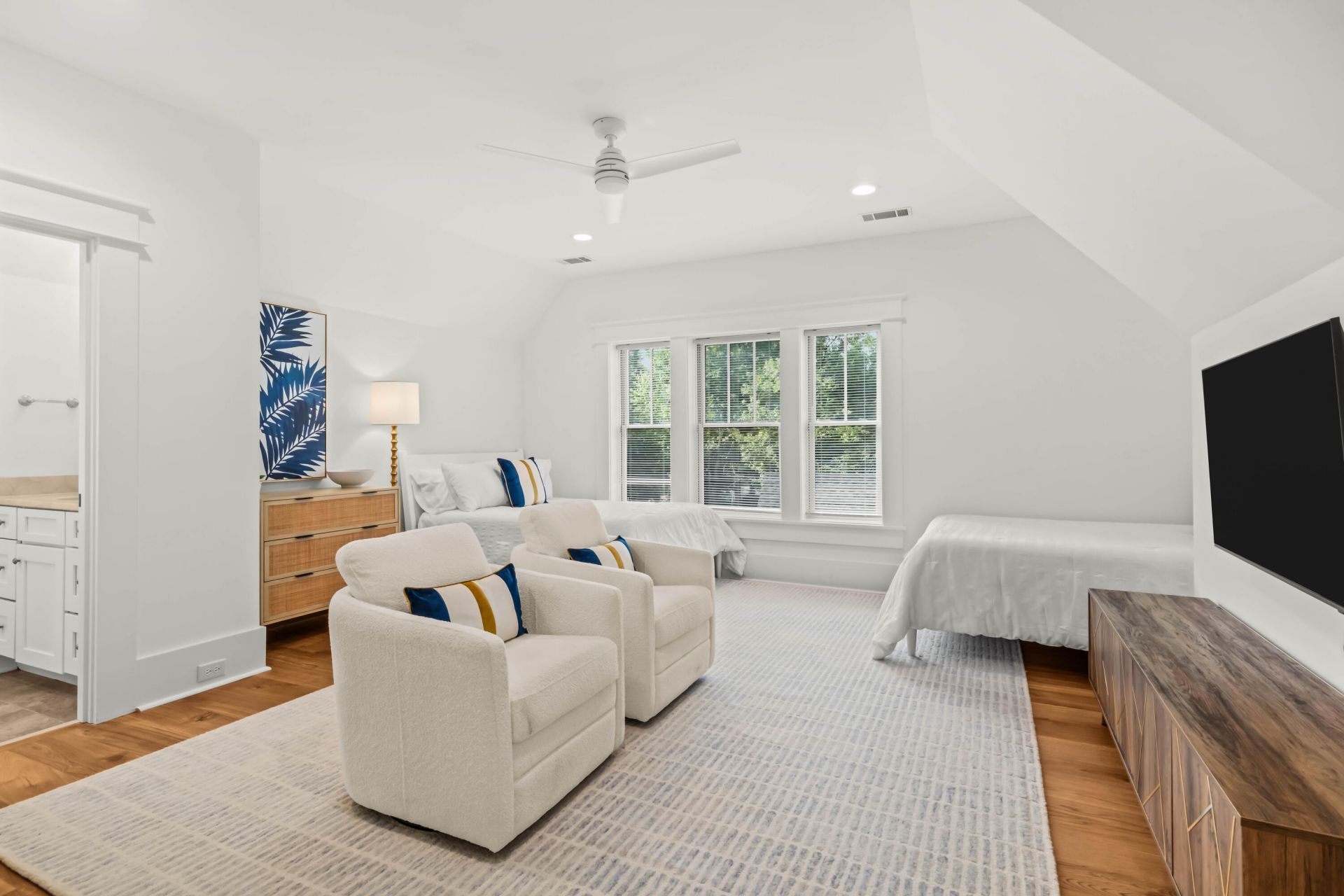720 Island Park Drive Photo 35