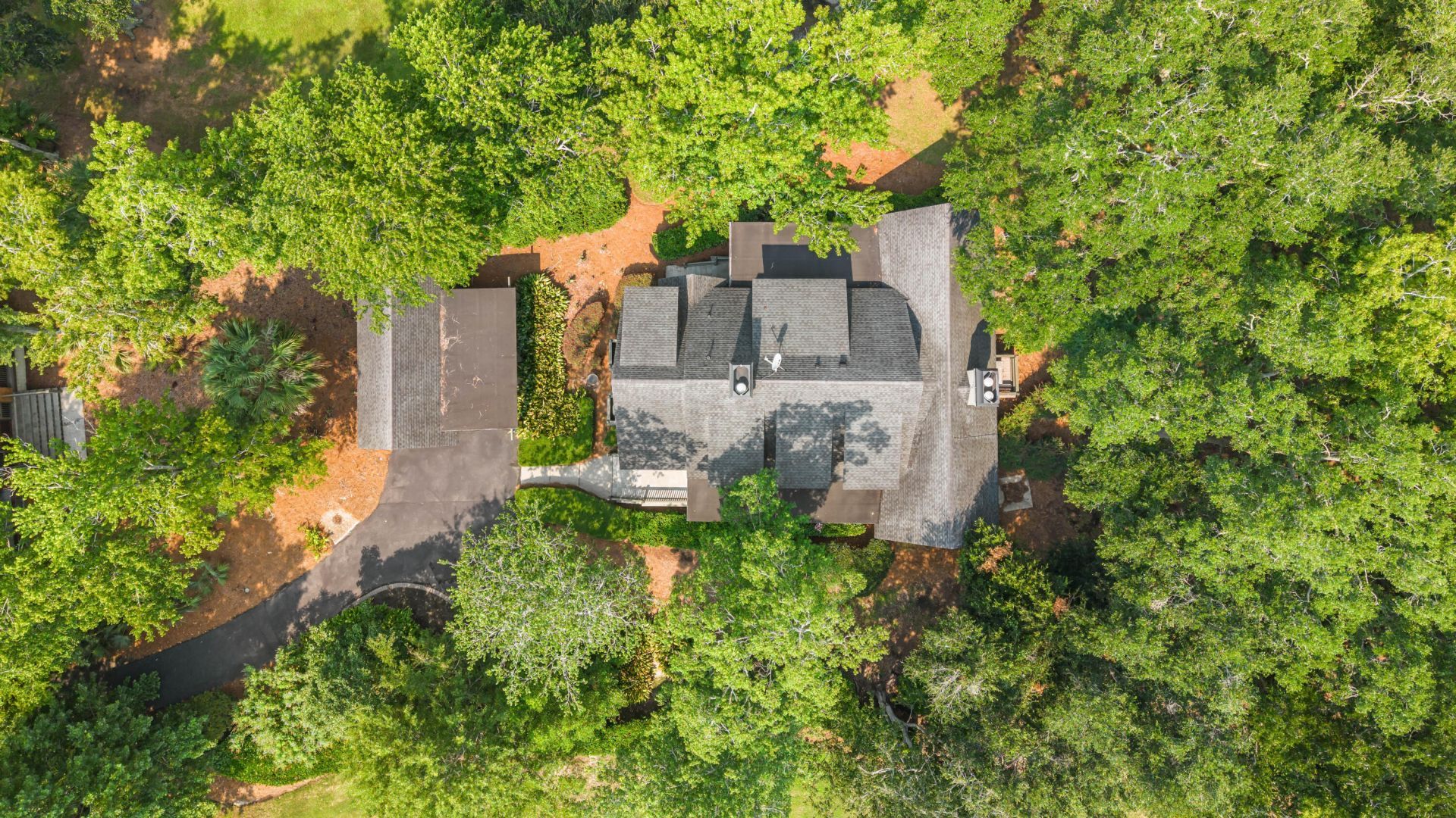 720 Island Park Drive Photo 47