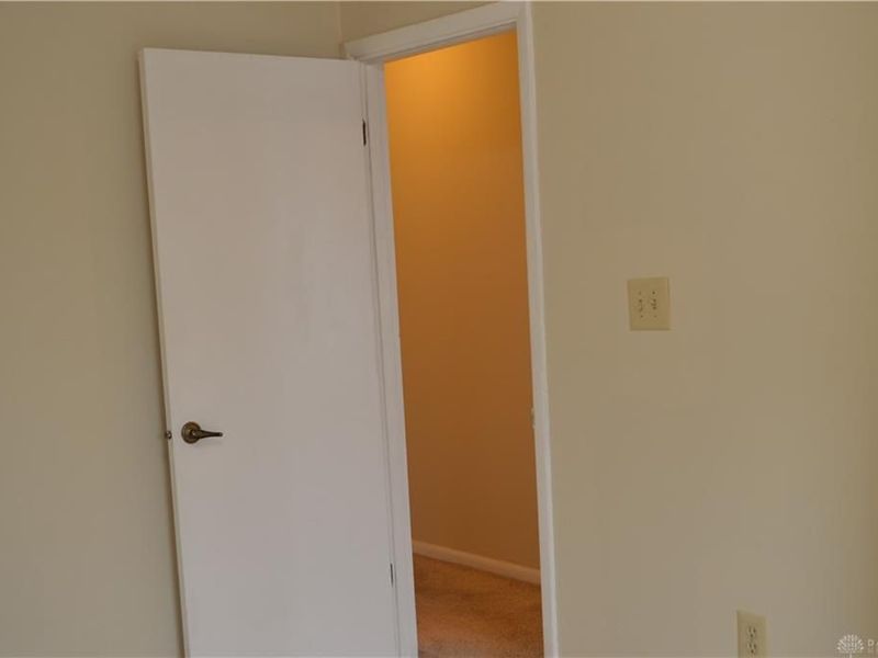 1217 Robbins Run Court, Washington Township, OH 45459 Photo 13