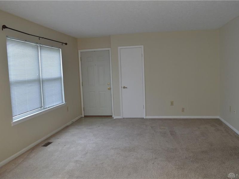 1217 Robbins Run Court, Washington Township, OH 45459 Photo 28