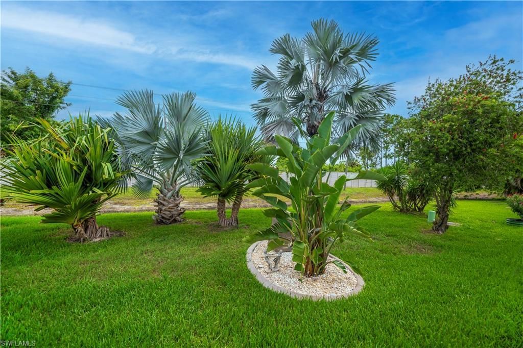 3464 Sabal Springs Blvd, North Fort Myers, FL 33917 Photo